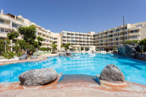 Sunny Studio with Pool & Terrace, Golf del Sur